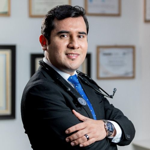 Raúl Pineda Amézquita, Geriatra en Ciudad de Guatemala | Agenda una cita online